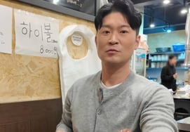 46-летний ведущий Даду, стал неосознанно худым.Посмотрев на более ясные линии подбородка