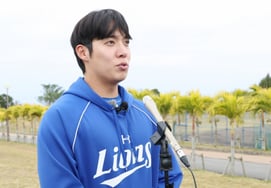 [Фото] Вон Тхэ Ин: «Мне жаль синюю форму сегодня»