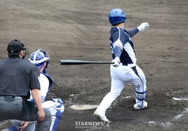 [Chụp ảnh] Moon Hyun Bin 'trượt đuổi 1 điểm'