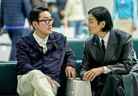 'プロポフォール罰金刑'のハ・ジョンウ、'興奮剤'の論争にもかかわらずニックネームのコメント遊びは続く [スター・イシュー]