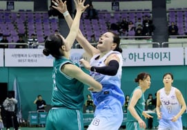 [Chụp ảnh] 'Che lại cũng không được đâu' Choi Yi Sam