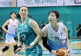 [フォト] 『ジョンウン姉さんを振り切れ！シン・イソル