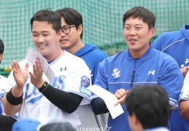 [Photo] A round of Jeon Byung-woo and Ryu Ji-hyuk?'