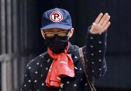 G-Dragon đi cẩn thận nhé' [★Ảnh]