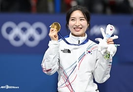 →外媒盛赞金吉里以惊心动魄的比赛取得压倒性胜利:崔敏静虽然表现出潜力，但因三连冠的微弱差距而失利 [米兰奥运会]
