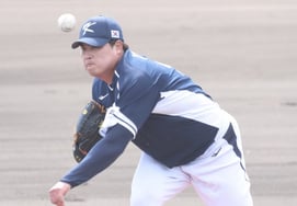 'キム・ジュウォンの逆転決勝3ランホームラン+リュ・ヒョンジンの2イニングパーフェクト' 代表チーム、ハンファに5-2の逆転勝利 [沖縄現地レビュー]