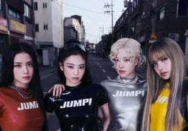 "泰勒斯威夫特，贾斯汀比伯都没能做到"BLACKPINK油管突破1亿，世界祝贺 [K-EYES]