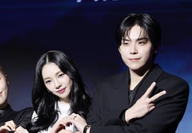 Ким До Хун, прикасайтесь к руке Карина → В конце концов, в споре было объяснение: «Мои пальцы чешутся» [человек.]