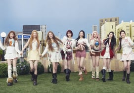 SMらしい多人数の鋭い角度の振付..ハツツハツ、'ルード！パフォーマンスコンテンツオープン