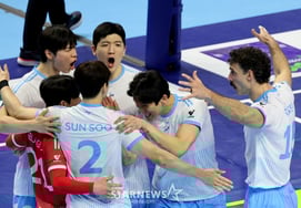 [Фото] «Сегодня наш сумасшедший!' [Фото: "Сегодня мы сошли с ума!" Чон Джи Сок]