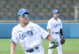 [フォト] キム・ヨンウン『体を飛ばせばヒーロー』