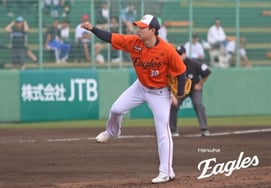 '0-18 ハンファの衝撃的な大敗' いくら練習試合とはいえ··· 投手3人が18失点 - FA100億の強白虎は「ドンドンドン」と沈黙