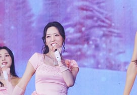 Apink Юн Боми 'Любимая улыбка' [★Фото]