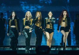 Ice Blue Labbit tiết lộ danh tính → Sân khấu bất ngờ với ca khúc mới Crow(G)I-DLE tổ chức concert thành công tại Seoul