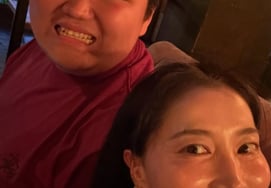 Oh Yoon Ah, hài lòng với chuyến đi Bali vì đã mang theo con cái Song Min.."Ngon quá"