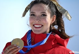 Đội tuyển quốc gia Trung Quốc bỏ rơi Mỹ → 'mối đe dọa giết người gây sốc' cuối cùng đã giành được giải thưởng nhưng vẫn không thể hiểu được bất cứ tranh cãi nào về sự thiên vị trong lịch sử" [Thế vận hội Milan]