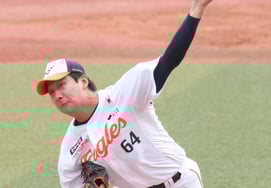 [Photo] KWON MINGYU's "Bombing the air"