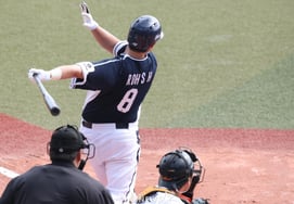 [相片儿] 卢时焕的"痛快的挥杆"