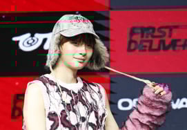 デイリー:ディレクション チャン・ユンソク '表情はキュートに' [★写真]