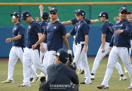 [フォト] キム・ジュウォン「誠実のアイコン」