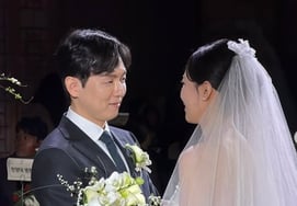 《儿科医生》第20期英秀突然宣布"不久前结婚"→婚礼:新婚旅行的照片也公开了。