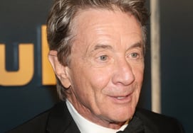 Comedy Legend Daughter Dies With Gunshot At Home.."Tragic loss" [★ Hollywood]