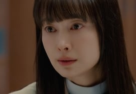 Lee Na Young bày tỏ tình cảm với người bị hại vì bạo lực tình dụcAno, được 4% rồi."