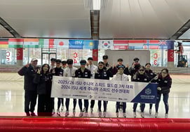 24 năm rồi mới được huy chương vàng → Dù vậy vẫn tìm thấy hy vọng' 7 huy chương bao gồm 2 huy chương vàng đã giành được trong lần thi đấu thứ 3 của Junior World Cup