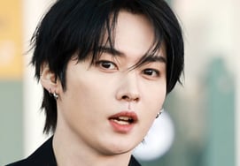 ストレイキッズのリノ「イケメン全開」 [★写真]