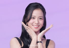 Джису "После неудачи в любви и неудачи, сосредоточиться на настоящей жизни...Персонаж, похожий на меня" [Месячный друг Нам-Чин]