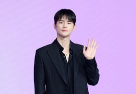 Со Ин Гук, точная форма костюма [★Фото]