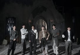 Album chính thức Vol.8 của EXO đã bán được 1 triệu bảnĐây là lần bán được triệu bản thứ 8 trong sự nghiệp