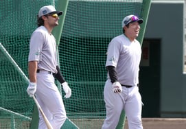 [フォト] キム・ヒョンス「ヒラードを見たよね？」'