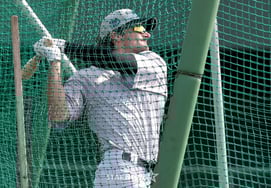 [Фото] Хиллиард 'Немного чуть-чуть, но тем не менее'