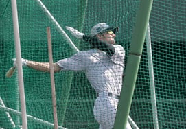 [Chụp ảnh] Hilliard lại lật nữa rồi'