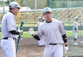 [Фото] Ли Кан Мин «Силой поясницы»