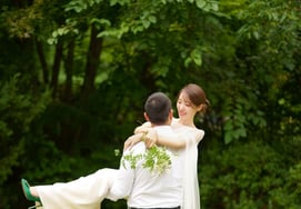 "ガールグループ活動が停滞し妊娠" '神の力'の占いが的中..レインボーのコウリ、結婚4年で「ママ」になる [スター・イシュー]