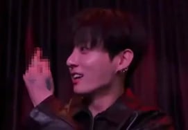 "Couple Tattoo" wasn't enough.."I'm 30 years old". BTS Jungkook is being ignored [Star Issue]