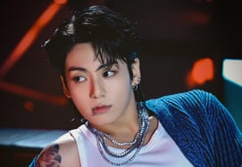 防弹少年团 정국国'GOLDEN', Spotify全球周排行榜进入120周长期榜单...亞 首次创下个人"新纪录"