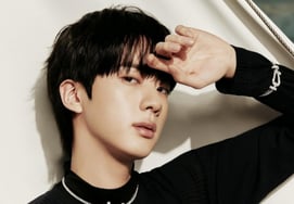 BTS Джин, Idol Pick 40 недель подряд 1 место.Самое большое количество голосов Weekly