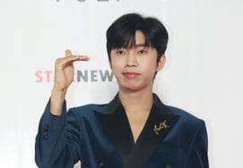 ハ・ジョンウが強くおすすめしたスンデ国（血腸スープ）店、イム・ヨングの写真が大量に掲載されている..「社長の人生が変わった」胸が締め付けられるエピソード [チョン・ヒョンム計画3]