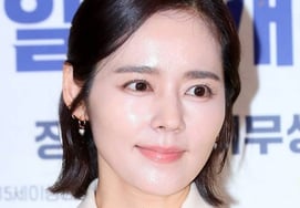 ハン・ガイン、家の浴槽にコオロギが100匹..ブライアン「ここは残酷だ」 [スター・イシュー]