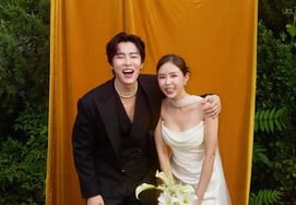 Синдзи, 7 лет моложе ♥ Раскрыта фотосессия для официантов и свадеб.Поздравления Пак Джи Юн и Ким Сук