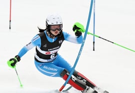 Четырехкратный победитель MVP лыжного спорта Ким Со Хи и Кёнгидо... Закрытие 107-го Национального зимнего спортивного фестиваля