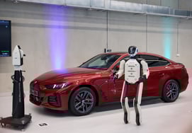 Гуманоидный робот BMW "Эон" представил публике, нет ни зарплаты, ни отдыха