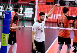 现代Capital结束连败，完胜OK储蓄银行 大韩航空队追击领头羊 [越南足球甲级联赛]