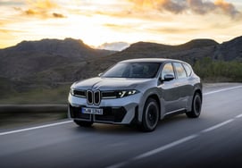 BMW iX3, nhận được nhiều sự chú ý khi tiếp tục nhận giải thưởng ô tô toàn cầu.