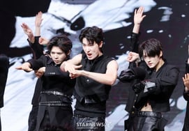 Big Ocean "Deafness bias gaze, it was the hardest..It's more advanced with technology"