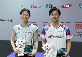 『わ、美貌見て』 女子バドミントンの超美人がついに優勝した！ 「顔の大きさが次元が違うね···"