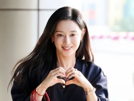 김지원 '미소가 예쁘다!'[★포토]